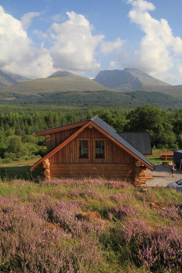 Wild Nurture Eco Luxury Offgrid Log Cabin Fort William Exterior foto